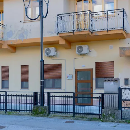 Il Sogno Terme E Parco Del Pollino فندق مبيت وإفطار Latronico